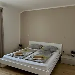 Vila Korina Valtura