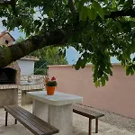 Korina Βίλα *