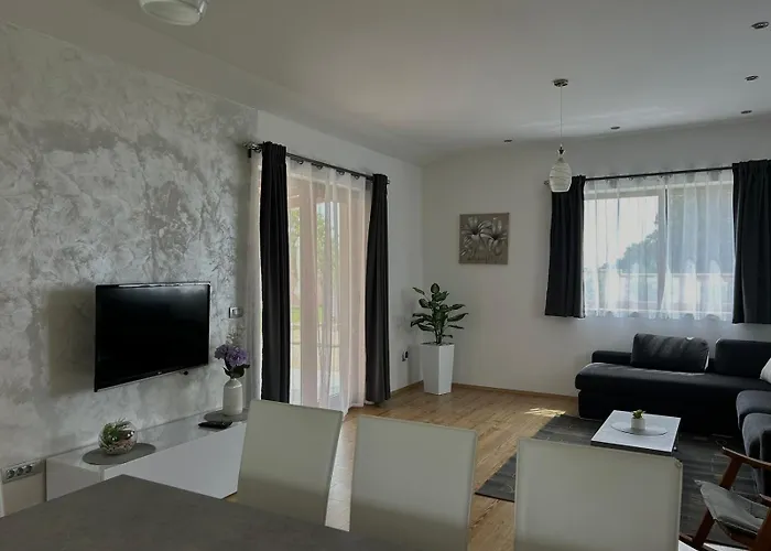 Korina Villa