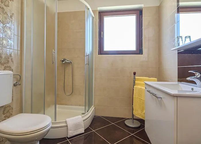 Korina Βίλα Πούλα