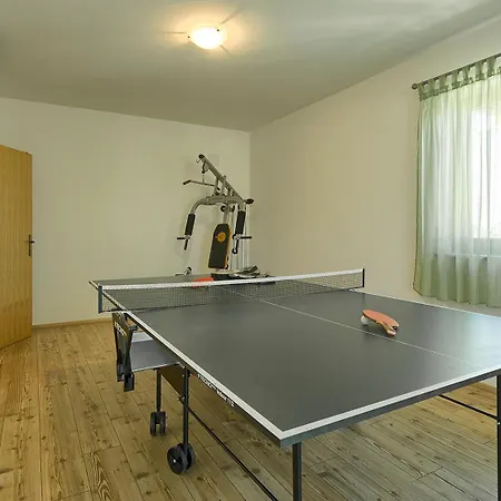 ヴィラ Korina プーラ